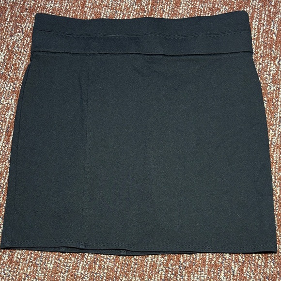 Helmut by Helmut Lang black stretch pull on structured mini skirt women’s S - Picture 2 of 11